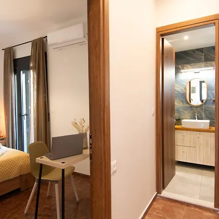 Апартаменты Golden Seashell